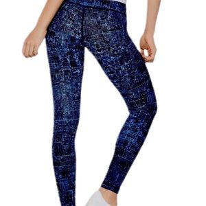 Lululemon Wunder Under Athletic Leggings